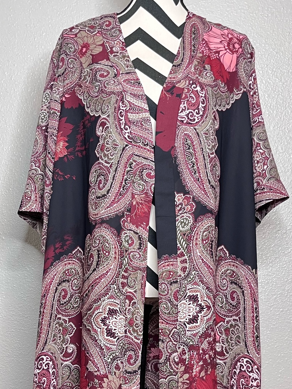 Catherines Dark Floral Whimsigoth Boho Witchy Open Front Kimono Sz 1X - Picture 4 of 11